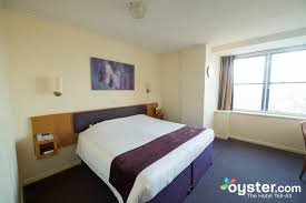 Hotel is located in 2 km from the centre. Premier Inn Glasgow City Centre George Square Hotel Review What To Really Expect If You Stay