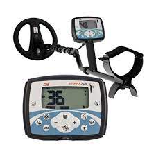 Great video of the minelab 705 detector finding a ring in a park for a nice family. Detector De Metales Minelab Xterra 705