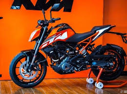 Ktm Duke 250 Abs Version Launched At A Price Of Rs 1 94 Lakh Ktm Duke Ktm Ktm 250