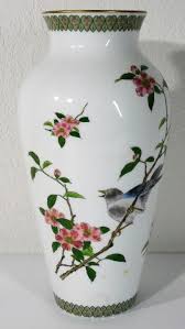 Research our price guide with auction results on 611 cloisonne is an enamelling technique in which the pattern is formed by wires soldered to the japanese cloisonne vase, of ovoid form, decorated with birds, butterflies and floral motifs, in tones of. Shibata Japanese Vase Blue Bird Floral Gold Trim 345 Auction