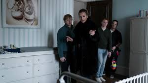 Garance marillier is a french actress, she is best known for her lead role in raw (2016). Servant Sa Rencontre Avec Shyamalan Les Defis De La Serie L Interview De Julia Ducournau News Series A La Tv Allocine