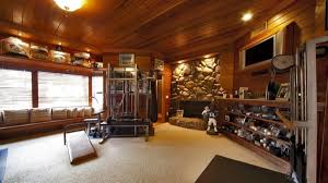 These rustic diy home decor ideas are beautiful diy projects for the home and craft ideas for room decor. 8 Great Rustic Home Gyms Decor Ideas Dengarden Home And Garden