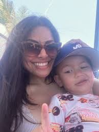 Breaking my IG silence with half my camera roll, a questionable amount of  sun, and ice in my butt courtesy of @joyce.dillon 🤭🧊🍑 #summerdump  #ᴘʜᴏᴛᴏᴅᴜᴍᴘ #sunkissed #tn #southernheat #tnsummer