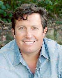 Paul Martello's Instagram, Twitter & Facebook