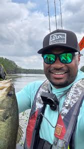 Lake Breakdown with @derekmatusch! Get signed up today! This lake holds  giants! Weather looks incredible! Let's get it! #orangelake #newportmotors  #florida #fishing #floridafish #kayakangler #angler #fishing