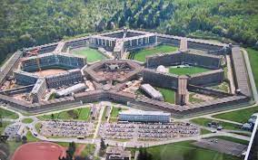 All structured data from the file and property namespaces is available under the creative commons cc0 license; Exclusif Fleury Merogis Radiographie De La Plus Grande Prison D Europe Le Parisien