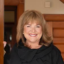 Coolidge Corner Agents, 60 Compass Real Estate Agents