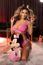 Chelsea Escorts: London Escorts & Massage, Escort Agency