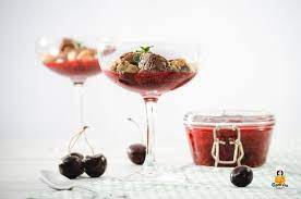 Nicht nur für kleine leckermäuler! Schokomousse Mit Kirschen Und Cookies Backina