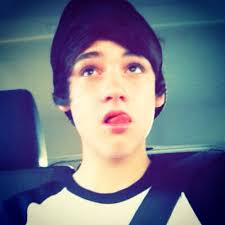 Ethan Peterson (@epeterson2199)