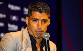 Luis Suarez resmen Atletico Madrid'de