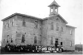 Historic Postcard Of The School In Four Oaks Nc Johnston County Places To See Historical Photos