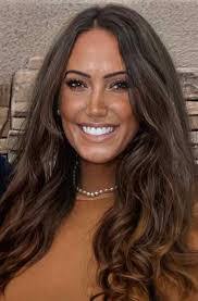 Melissa Scales's Instagram, Twitter & Facebook