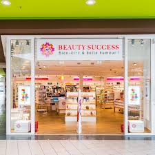 A Remporter Une Beauty Box Sur Https Www Facebook Com Pages Beauty Success Gauchy 156407474496337 Beauty Box Institut De Beaute Parfumerie