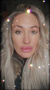 #happyholidays #loveyou #loveyou #yyc #merrychristmas #scorpio  #canada_life🇨🇦 #loveyourself #shesocute #fine #memyselfandi