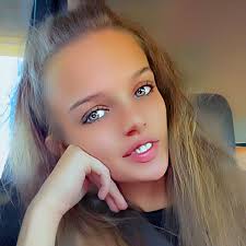 Congratulations to Mrs Vicki Adcock for taking home the gold, as in the  Golden Apple Award! Nominated by Mrs Debbie Fant, and presenting the award  is Mrs Susan Ross from Meridian Family