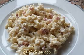 Cook over medium until butter turns a deep golden add reserved spätzli and toss to combine; Spatzle Panna E Speck Chef Di Sabato