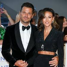 Fair City's James Rafferty signs