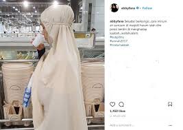 Check spelling or type a new query. Mingguan Wanita Abby Fana Kak Bed Penyampai Radio Facebook