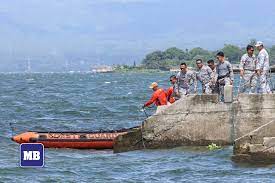 LOOK: The Philippine Coast Guard launches search and retrieval operations  in Taal Lake on Thursday, July 10, in connection with the case of the 34  missing “sabungeros,” who are believed to have