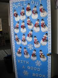 Holiday Door Decorations For Classrooms And Creative But Simple Winter Themed Bul School Door Decorations Holiday Door Decorations Door Decorations Classroom