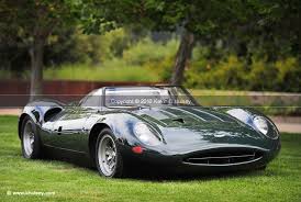 The Lola T70 Has Always Caught My Eye As A Very Swoopy Bodied Car The Ford P68 Is In The Running Also Jaguar Car Classic Sports Cars Classic Cars