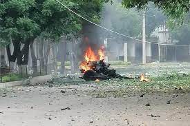 #cúcuta primeras imágenes de lo que sería un carro bomba en el batallón de cúcuta. F2lktiabdc0ggm