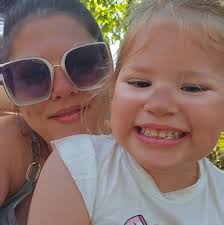 Thought we would re-introduce ourselves to our new followers! Firstly...  Welcome to Cheethams With Dreams. Thank you for choosing to follow our  crazy journey. We are Hannah and Becky Cheetham- Sisters from