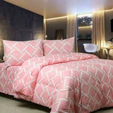 Misalnya, ukuran besar atau king size dapat menggunakan bed cover ukuran 180. Grosir Sprei Murah Bedcover Sprei Dan Bedcover Set Katun Panca Star Shopee Indonesia