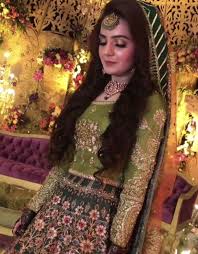 Mehndi Bride Pakistani Bridal Dresses Pakistani Wedding Dresses Pakistani Wedding Outfits