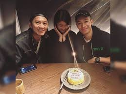 Join facebook to connect with yuen tang and others you may know. Benjamin Yuen Defends Gloria Tang Over Cheating Rumours Nestia
