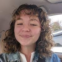 Cara Kinsey's Instagram, Twitter & Facebook