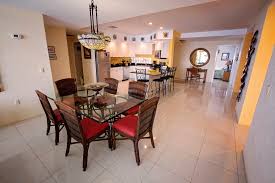 Our sets come in a variety of styles and can accommodate parties of 3, 5 & 8. Dining Room Casa Phoenix Cozumel