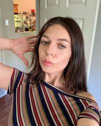 it's serve o'clock somewhere