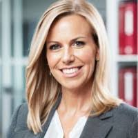 Danielle Bury's Instagram, Twitter & Facebook