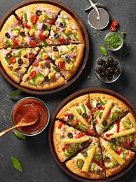 Pizza For More Follow Https Www Pinterest Com Fearlessqueen Food Cafe Food Italian Food Photography