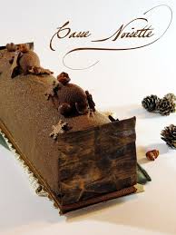 J En Reprendrai Bien Un Bout Casse Noisette Buche Noel 2020 En 2020 Buche De Noel Casse Noisette Noisette