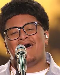 American Idol Isaiah Misailegalu Top 20