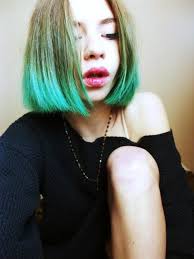 Pin By Becky Hansen On Hairstyles To Try Dip Dye Hair Dipped Hair Short Ombre Hair