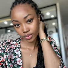 galante naman kasi ako sa cistomer lalo na nakasale ako pero yung kukupalan  pako~ grabe ba? 200 rate ko sa halfbody nya rush pa yun. Tapos nung natapos  ko sabi nya “if