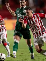 Náutico tenta frear queda na Série B contra o Juventude em jogo decisivo nos Aflitos