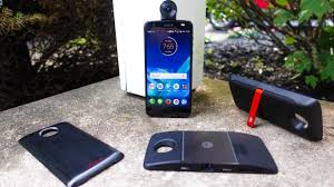 Keep up online with this motorola moto z2 force edition smartphone. Moto Z2 Force Review Techradar