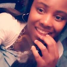 Ebony Hodges(: (@always_happy05)