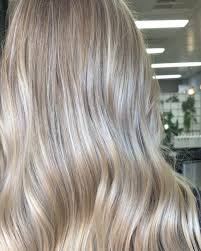 Studio Lioness On Instagram Pearl Beige Blonde Swipe For The Before Full Head Of Fine Lights Beige Blonde Hair Beige Blonde Blonde Light Brown Hair