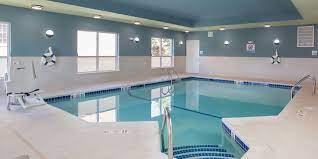 At holiday inn express chelmsford rooms have a seating area. Hotels Near Lowell Ma In Chelmsford With Pools Holiday Inn Express Chelmsford