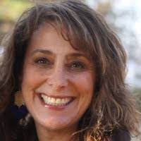 Denise Schnitzer's Instagram, Twitter & Facebook