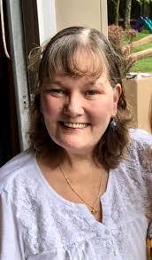 Doris Bennett's Instagram, Twitter & Facebook