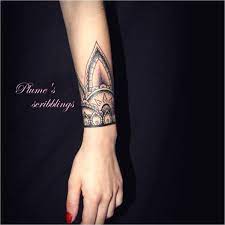 Tatouages De Cuisse Pour Les Femmes 2021