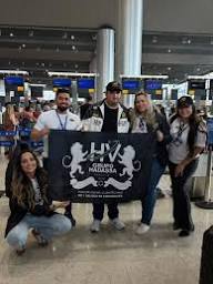 Grupo Hadassa| Maior Operadora de Turismo Internacional do 🇧🇷❤️ | Hadassa Viagens – a maior do Brasil em turismo internacional, Ravinho marcando presença com o nosso time. 🦁💙 | Instagram