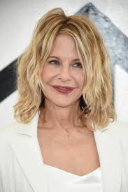 Meg ryan icona di stile nella commedia americana. Tagli Di Capelli Corti Per Donne Cinquantenni Da Favola Archzine It